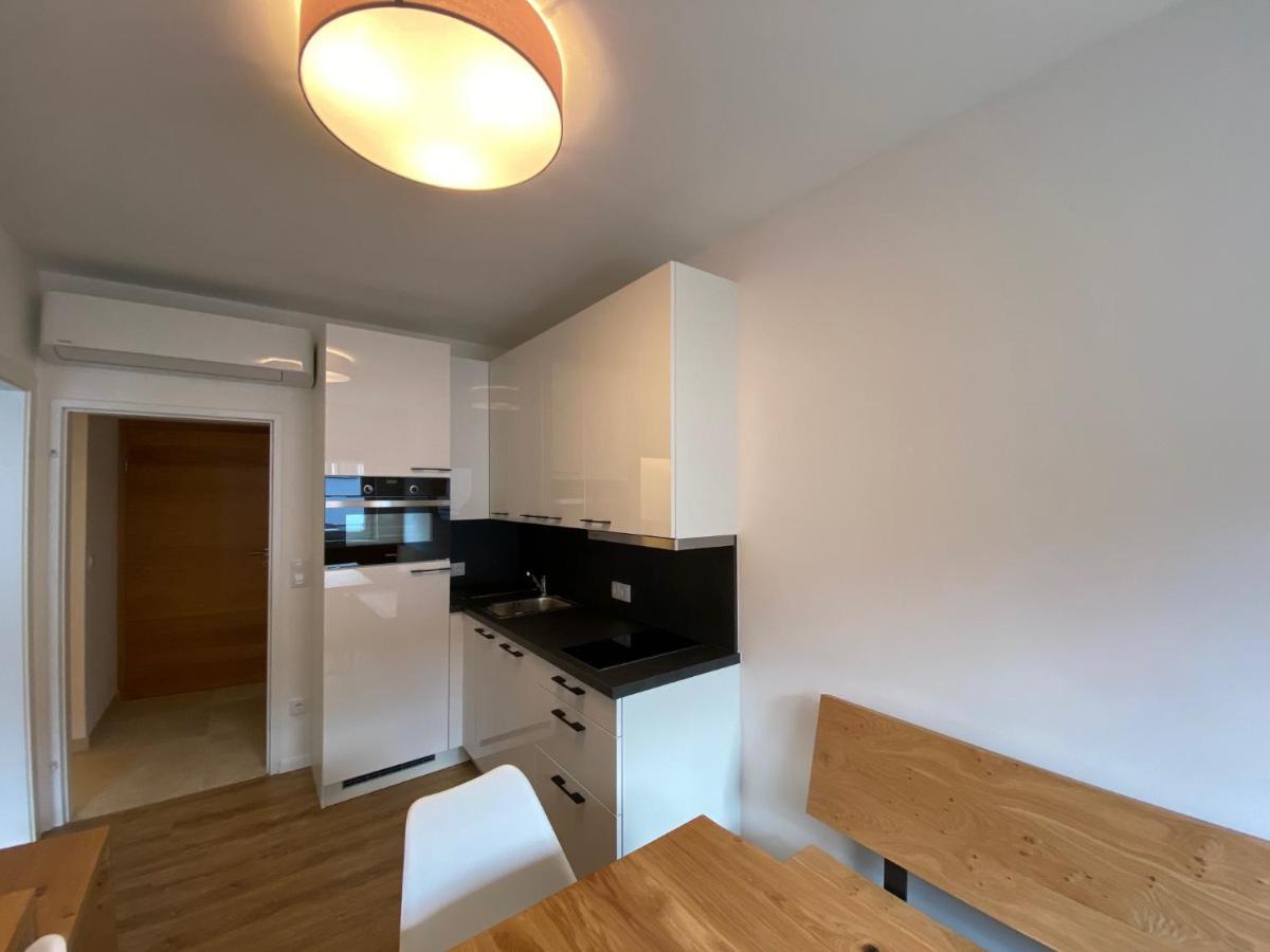 Apartments Freitag - H1 Winden am See Екстериор снимка