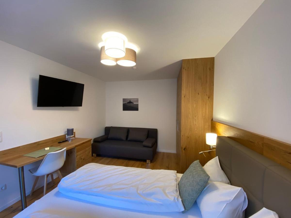 Apartments Freitag - H1 Winden am See Екстериор снимка